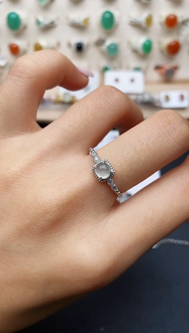 【闪购商品】翡翠戒指银S925镶嵌缅甸翡翠