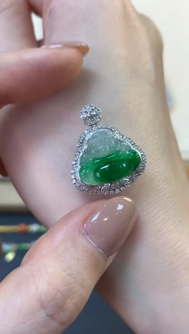 翡翠18K金镶嵌吊坠(不含链)佛公吊坠9500