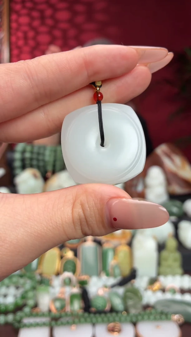 未镶嵌和田玉挂件平安扣