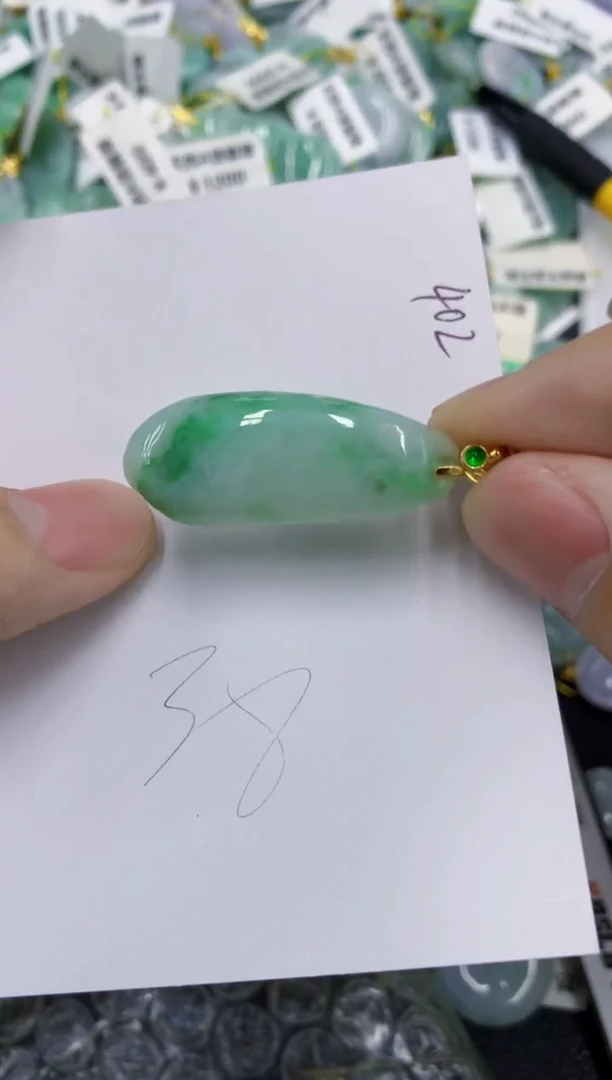 颈饰未镶嵌翡翠1111111111111