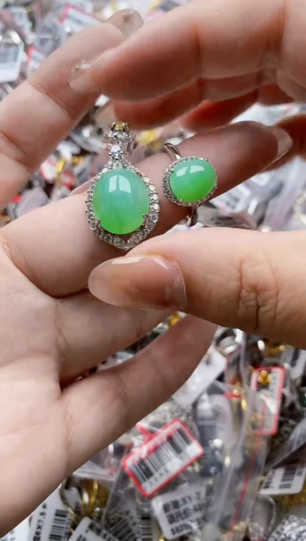 【闪购商品】翡翠戒指银S925镶嵌77777---1