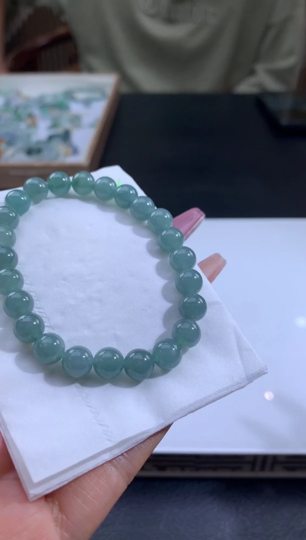 未镶嵌定制翡翠?**?翡翠