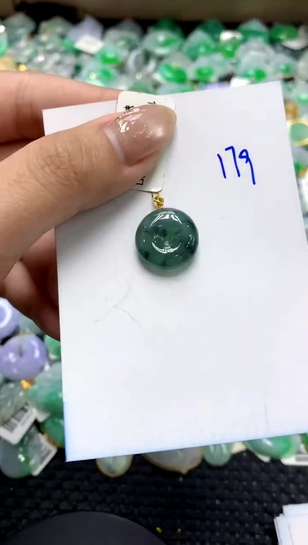 【闪购商品】翡翠颈饰18K金镶嵌1111111111111111