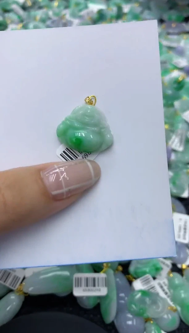翡翠18K金镶嵌颈饰天然缅甸翡翠A货