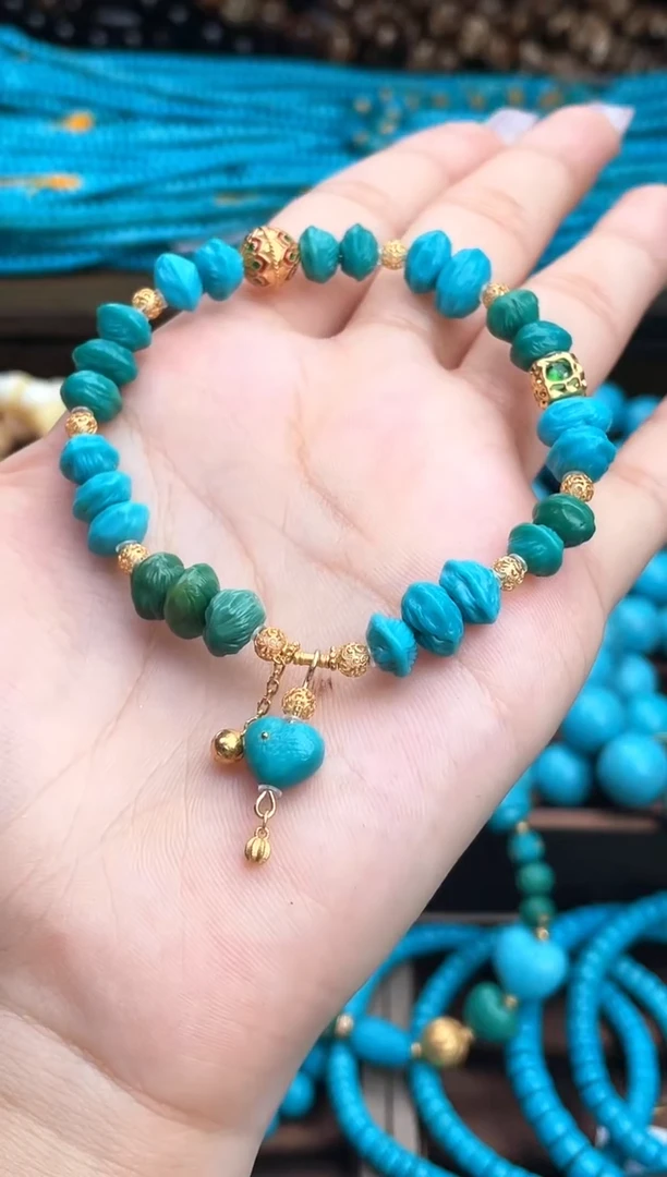 未镶嵌绿松石珠宝奇石A058