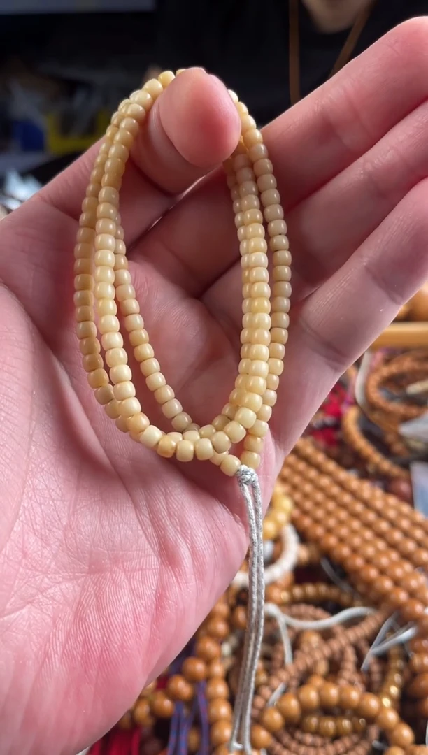 手串白玉菩提王胖子文玩工作室龙脊菩提5*4左右