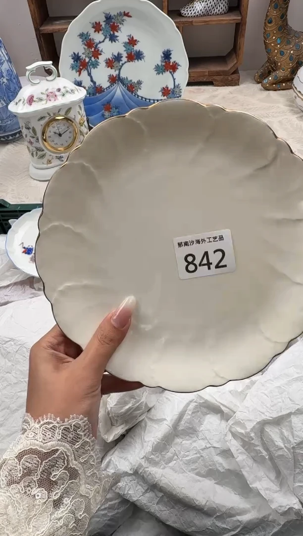 用****9C          842