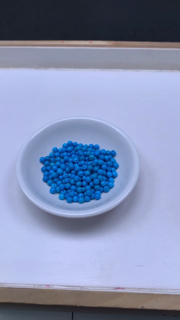 未镶嵌玛瑙手饰B1766 美人淞4mm30个8.8元