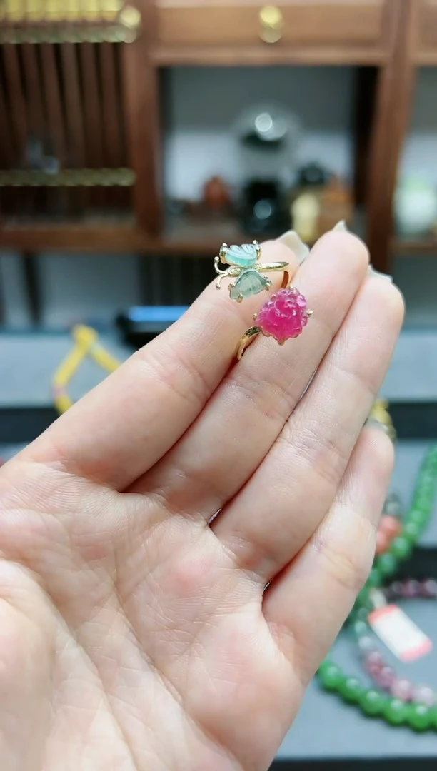 【闪购商品】碧玺戒指18K金镶嵌18k金碧玺蝴蝶戒指*1 QJG