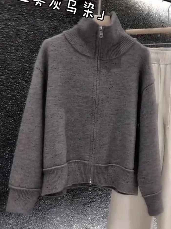 长袖半高领拉链纯色灰色上衣女2025冬保暖宽松舒适慵懒风毛衣开衫