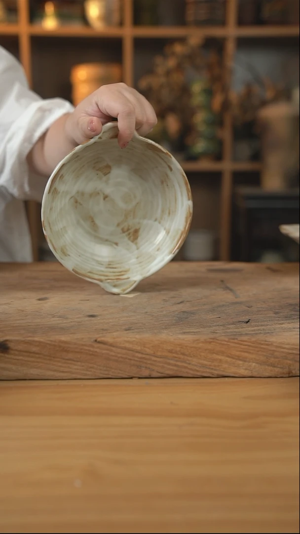 粉影系列的7英寸双耳盘