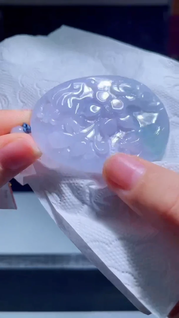 【闪购商品】翡翠吊坠(不含链)未镶嵌S130