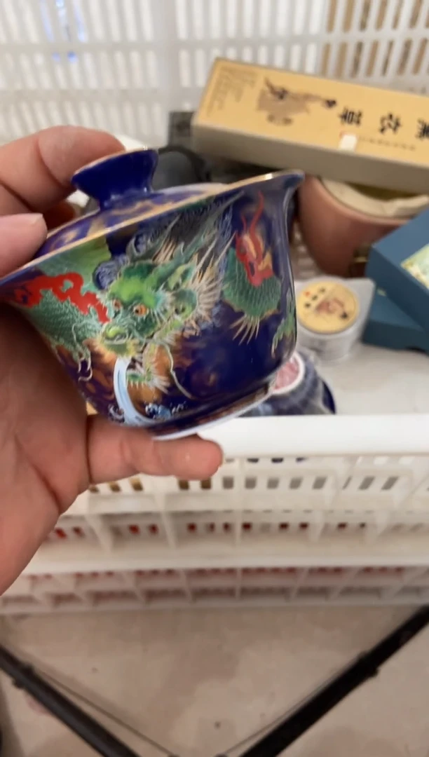 无运费险有瑕疵的摄影的产品有使用过的痕迹有点脏介意勿拍