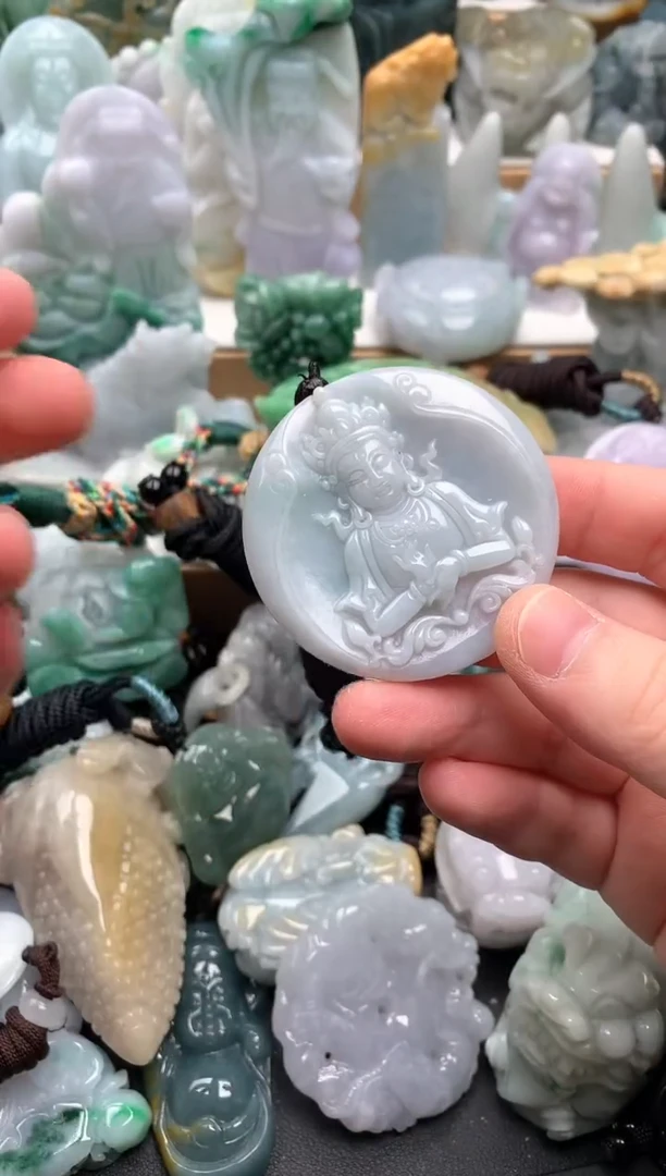 吊坠(不含链)未镶嵌翡翠1