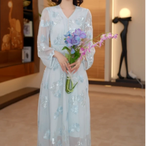 安然-度假风夏装收腰显瘦百搭温柔风碎花连衣裙W52A33529