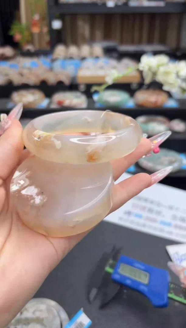 未镶嵌手镯石英质玉62(61圈赠送镯心)