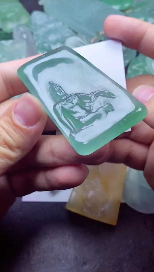 未镶嵌定制翡翠随*随你