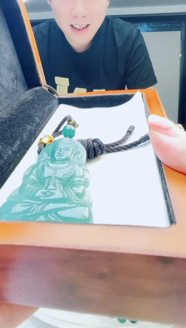 翡翠未镶嵌颈饰多样性发货其一