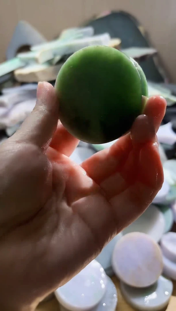 翡翠未镶嵌颈饰翡翠A货659