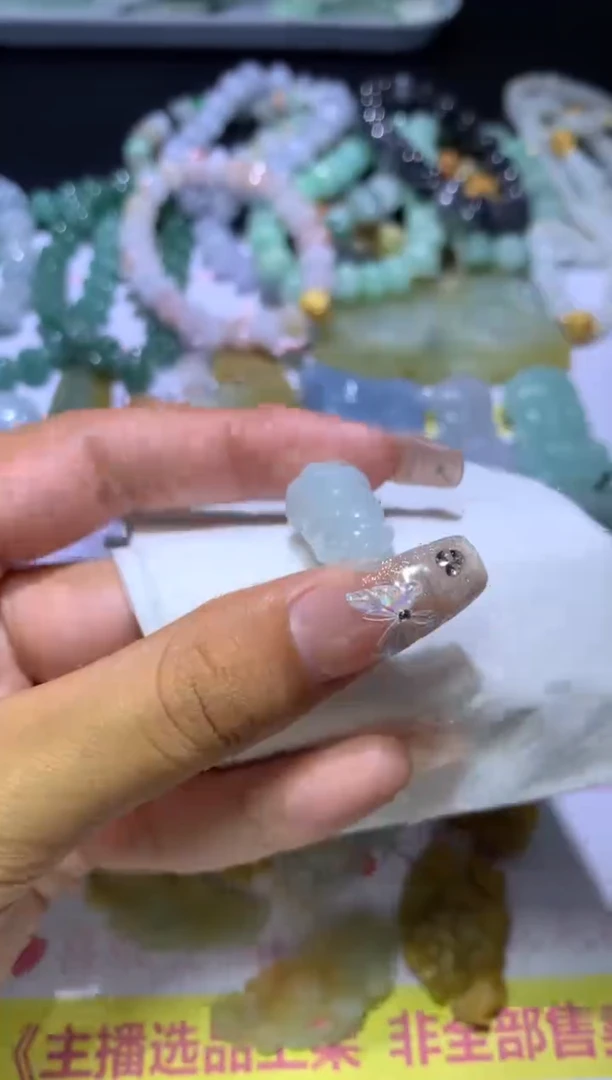 【闪购商品】翡翠挂件未镶嵌MJX035819
