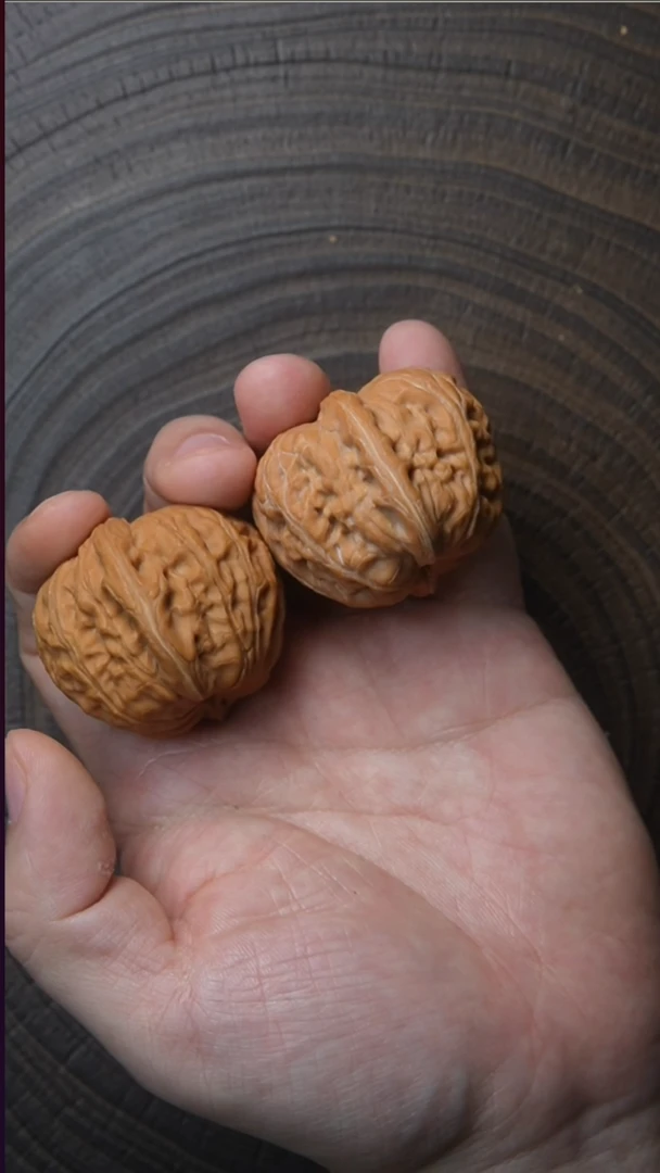 把件桃核23号平谷元宝核桃40mm