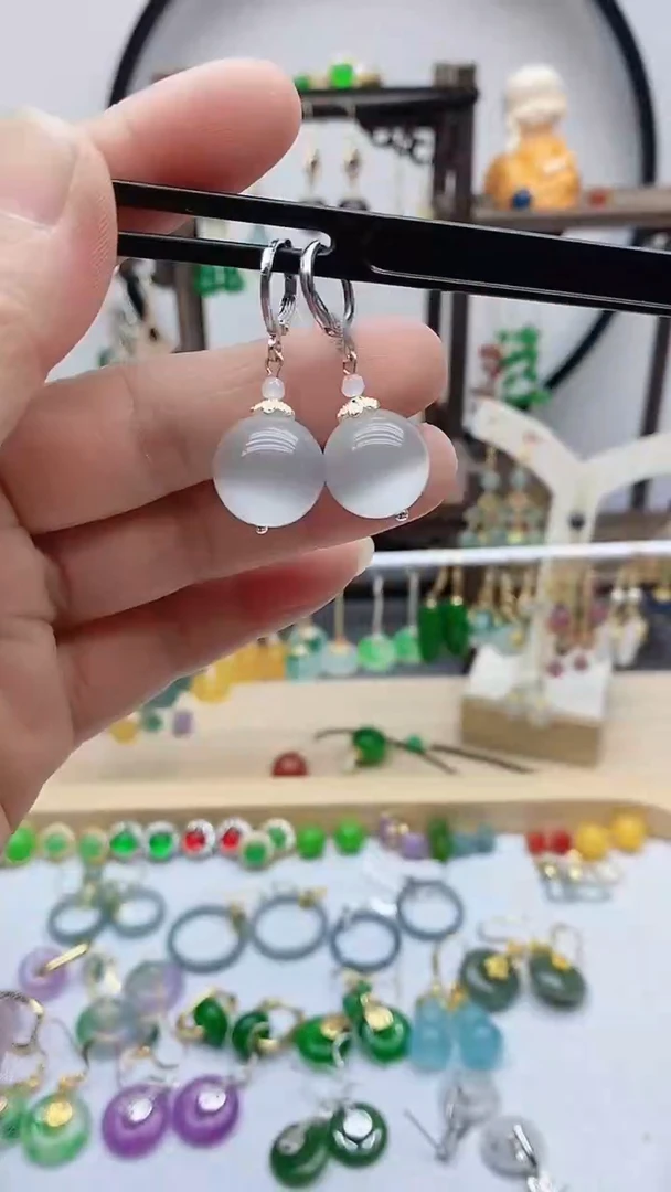 银S925镶嵌变石猫眼耳饰85