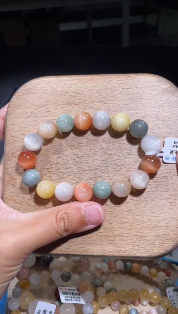 【闪购商品】水晶手链未镶嵌12号多样性发货一Q 12+