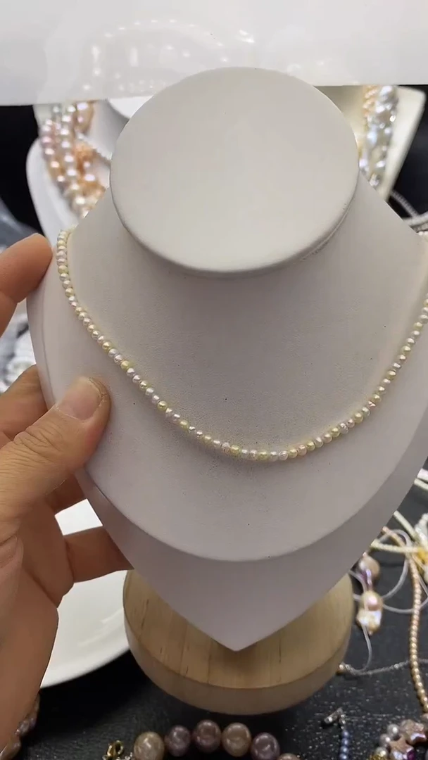 颈饰未镶嵌淡水珍珠多人