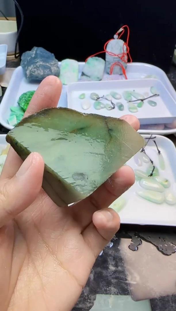 颈饰未镶嵌翡翠053天然A货翡翠
