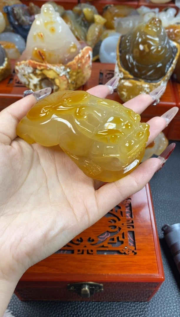 【闪购商品】玛瑙/玉髓手把未镶嵌1