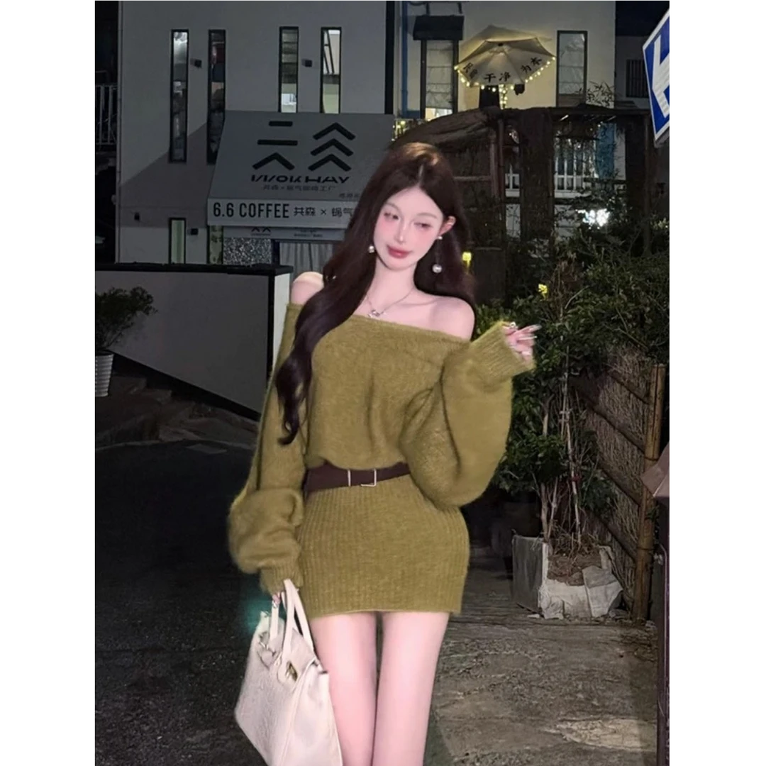 法式气质一字肩长袖针织连衣裙女秋季新款高级感收腰显瘦包臀短裙