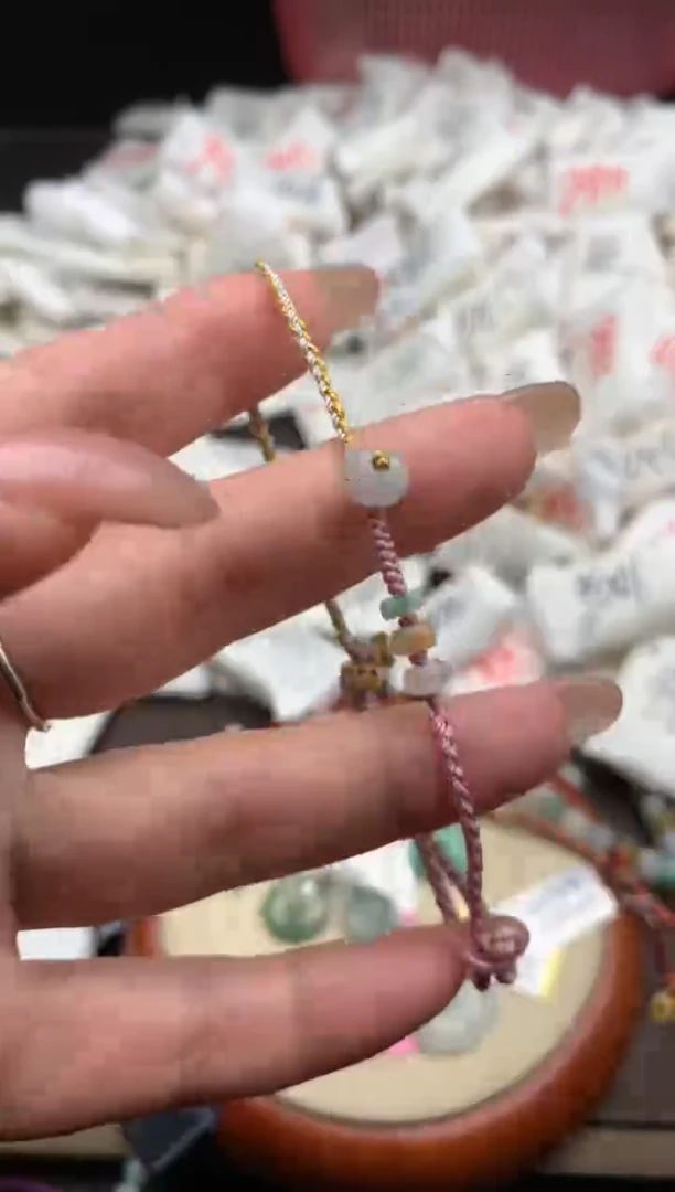 【闪购商品】翡翠手绳未镶嵌一