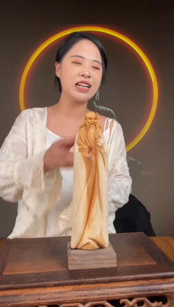 【闪购商品】柏木（崖柏）手工摆件,先抢先得!