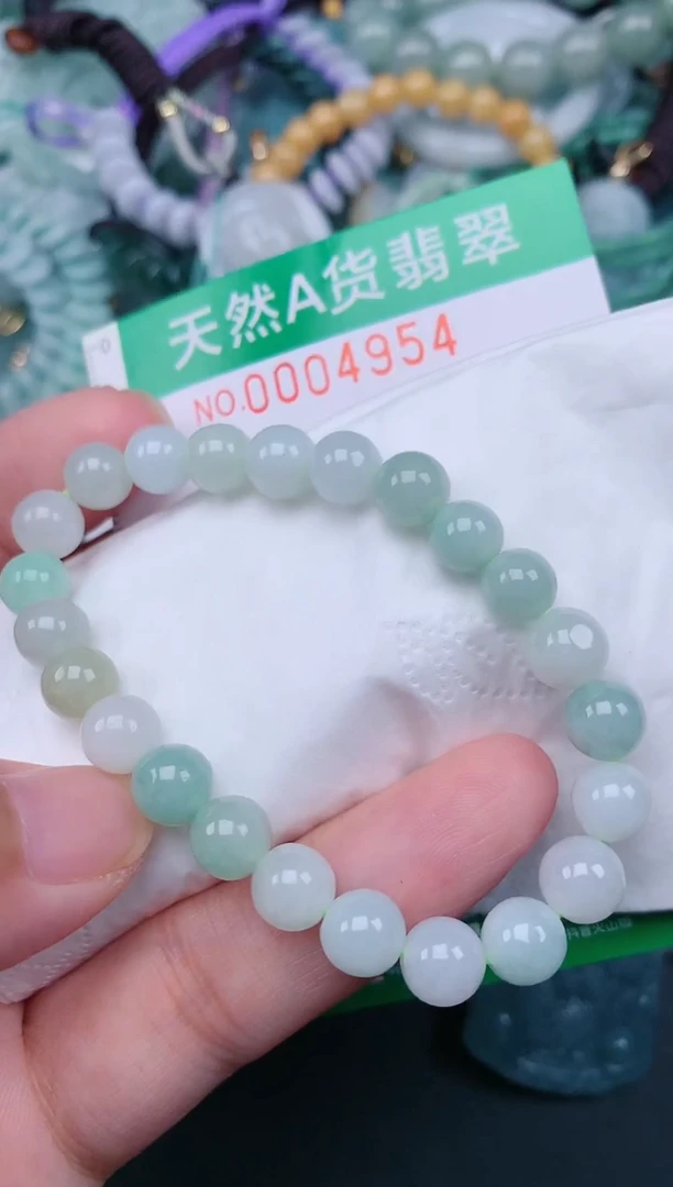 翡翠未镶嵌颈饰.0004954