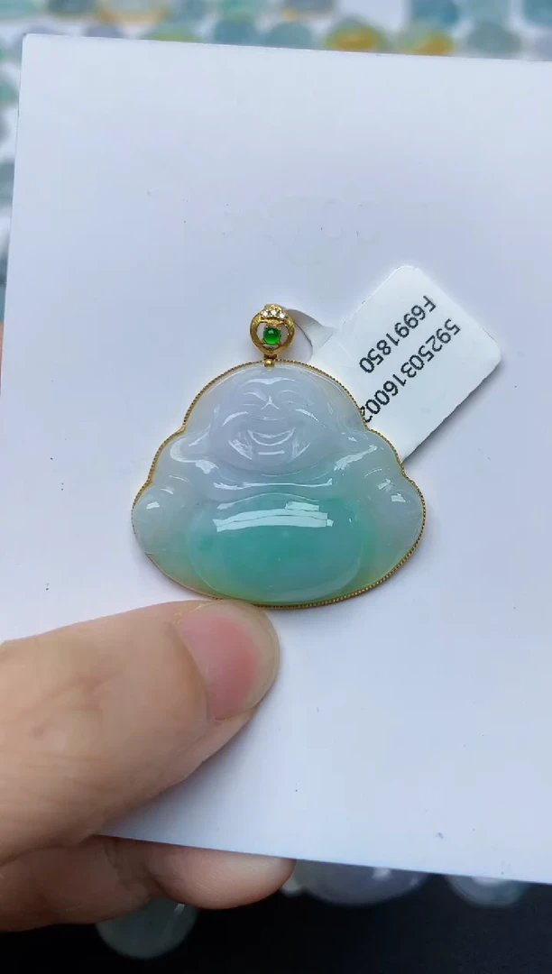 翡翠18K金镶嵌颈饰天然缅甸A货翡翠