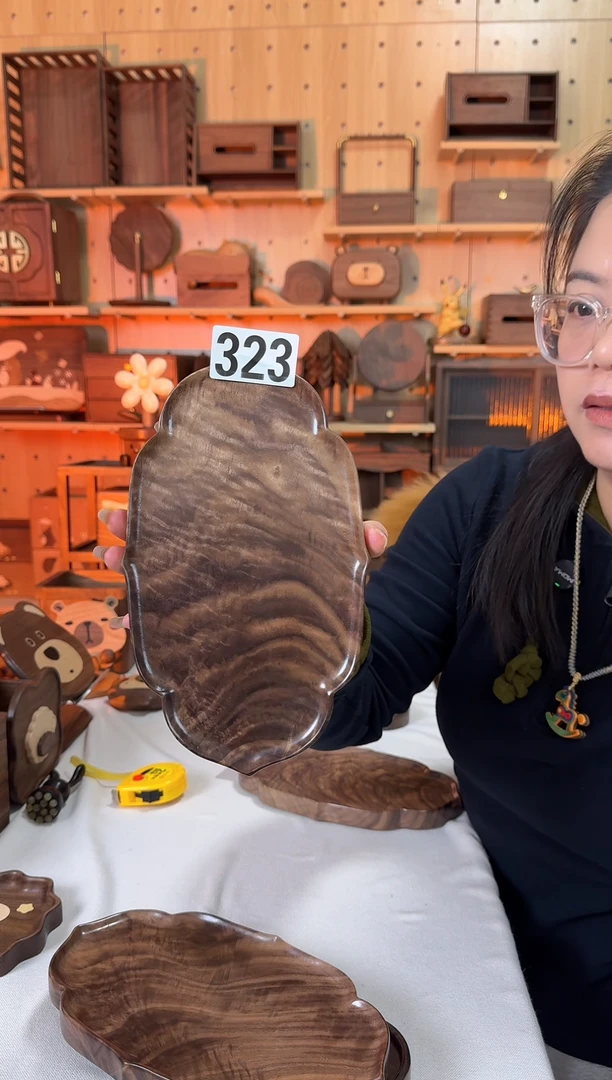 木323号北美黑胡桃老料祥云收纳盘