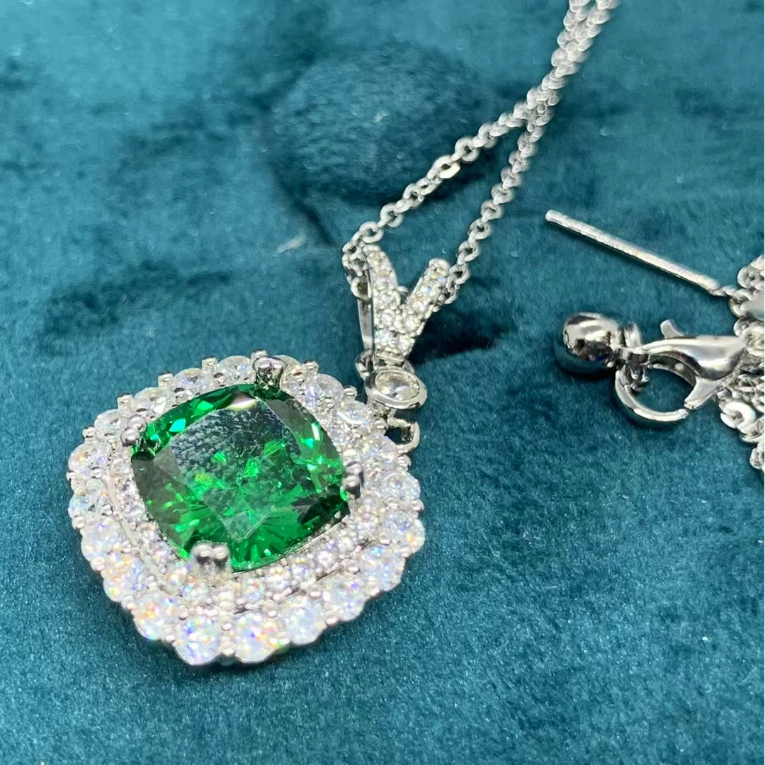 【南非库里南】NFKLN   绿色方包吊坠  288