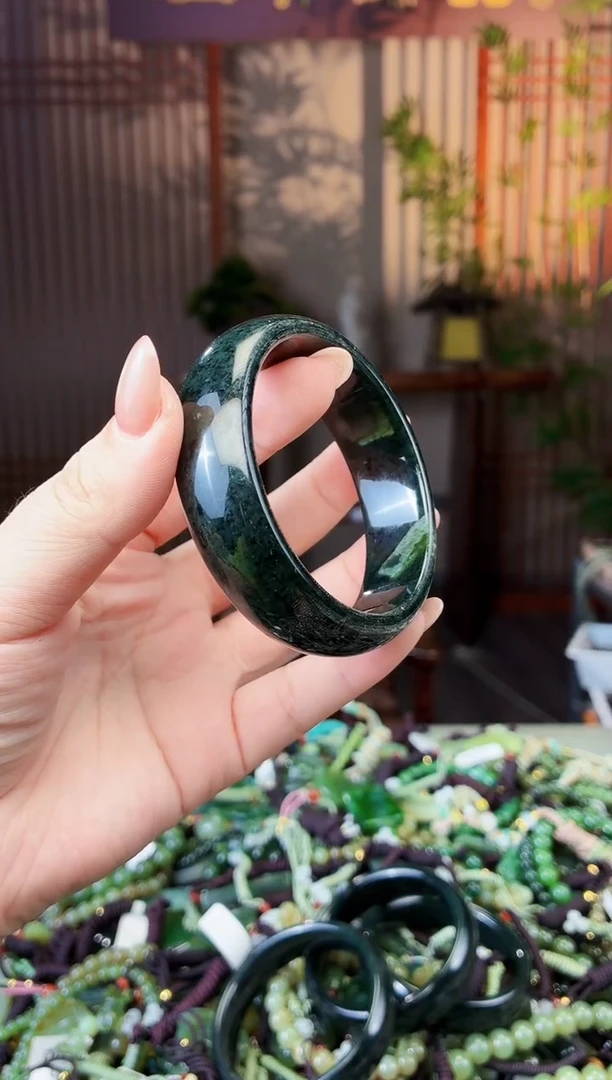 颈饰未镶嵌和田玉拍一发一多样性发货57.2