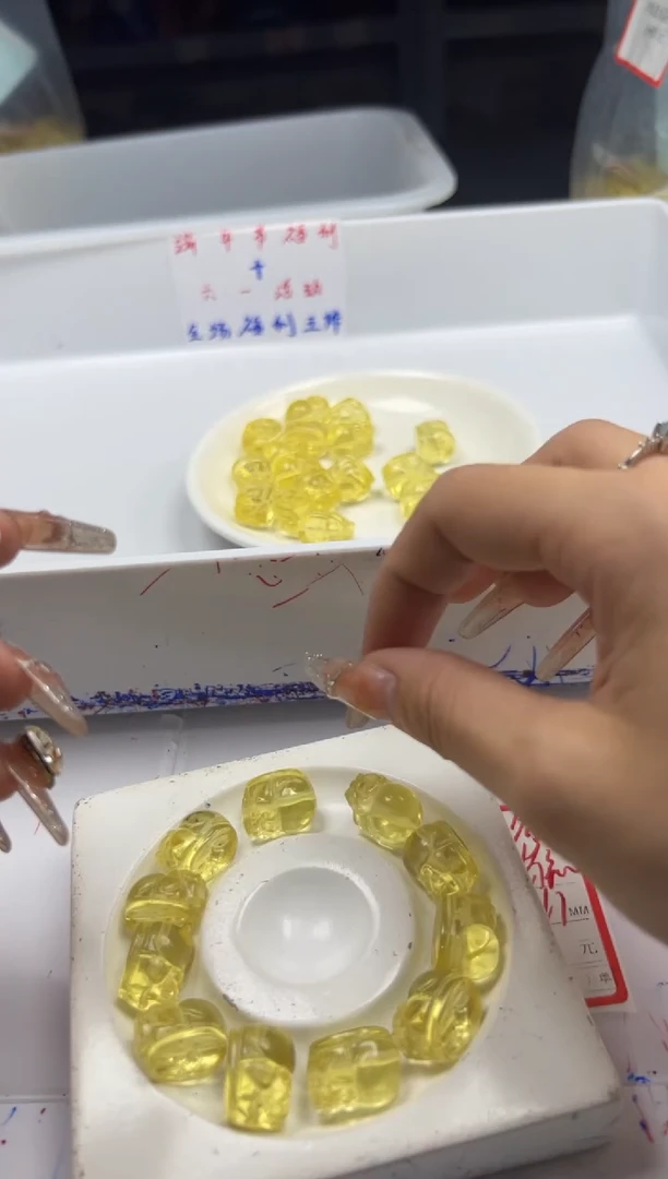 未镶嵌颈饰水晶w1717净体黄水晶貔貅16*11mm1