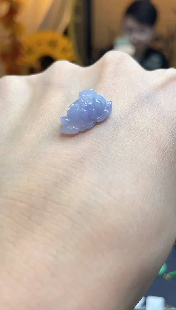颈饰未镶嵌翡翠莲花