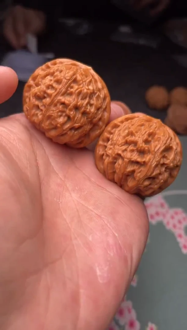 把件文玩核桃a7   水龙纹39尺