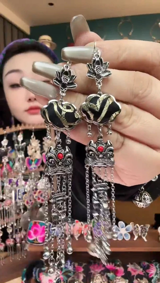 刺绣纯手工民族风刺绣耳环