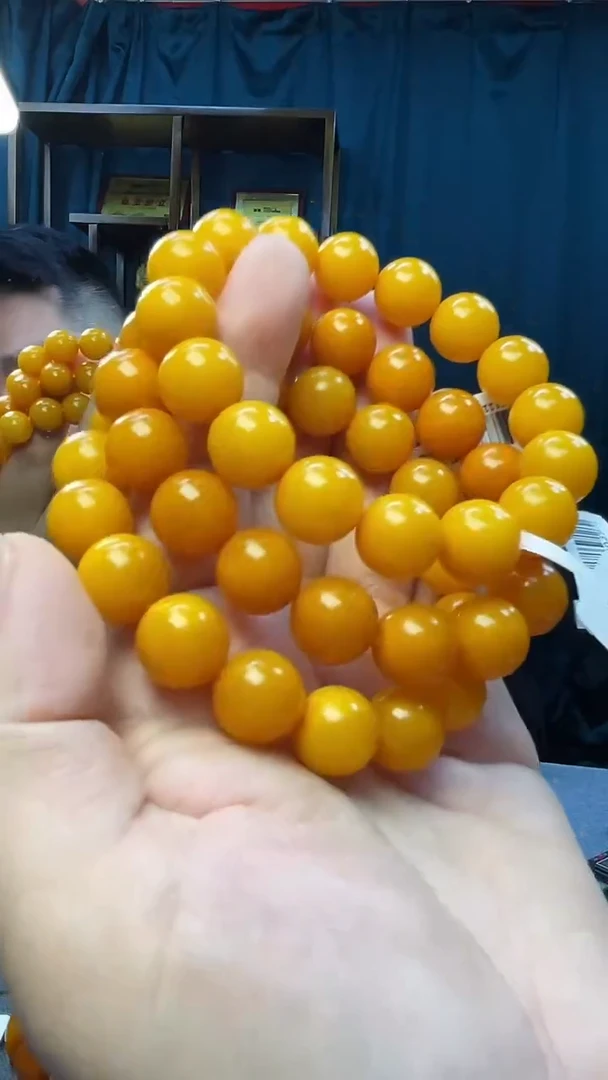 手串琥珀未镶嵌蜜蜡圆珠手串（多样性发其一）