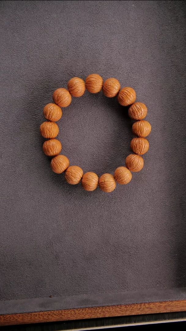 【闪购商品】猴头核桃手串大尺凤羽15+