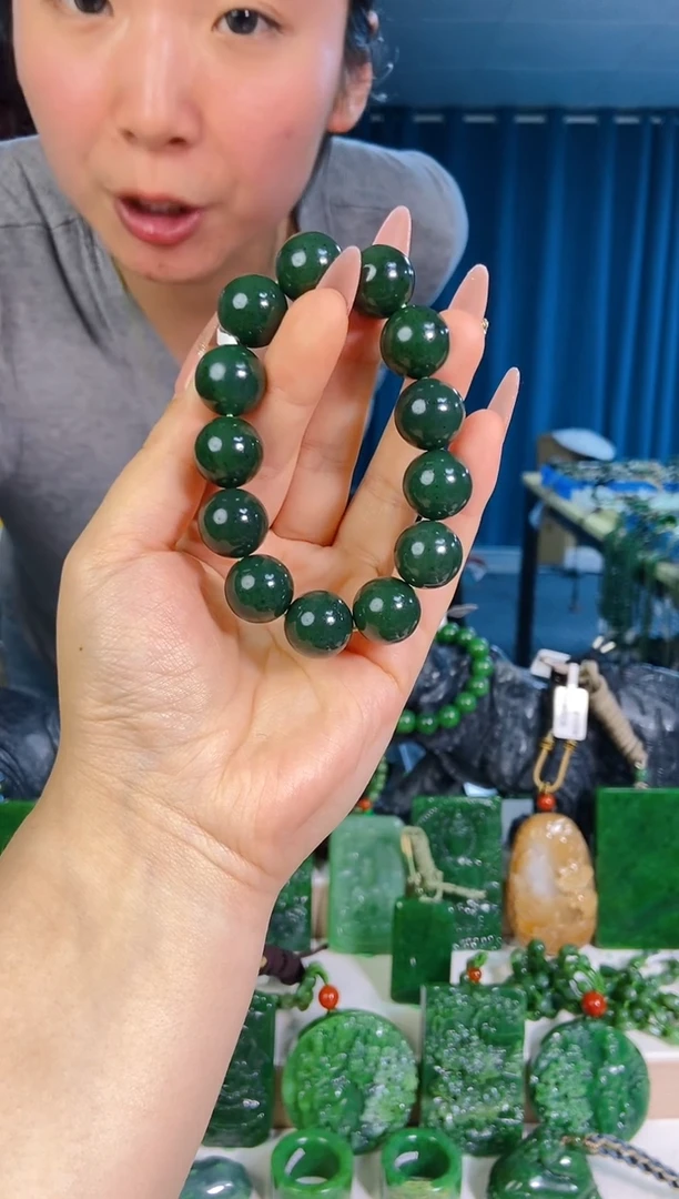 和田玉未镶嵌挂件1