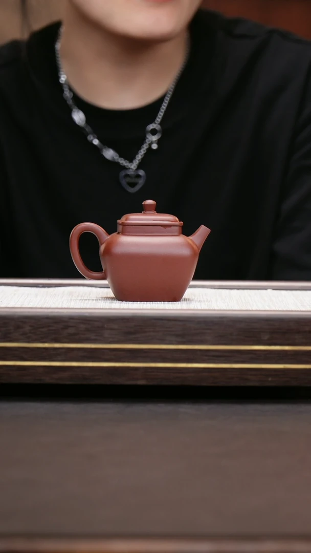 茶壶紫砂简**活紫泥  四方宫灯