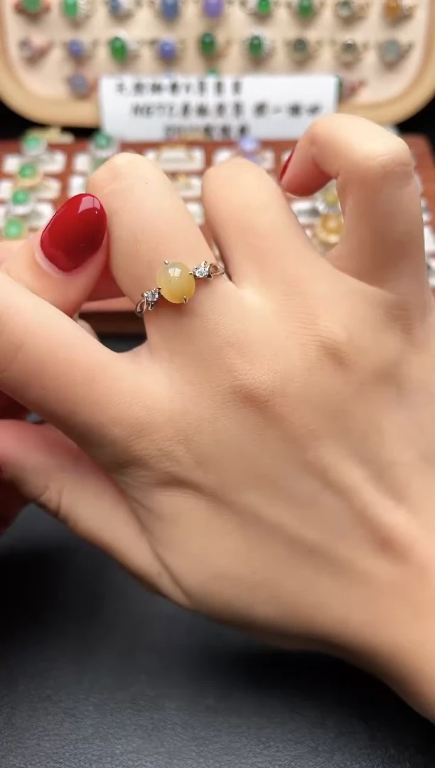 银S925镶嵌戒指翡翠一物一证一礼盒