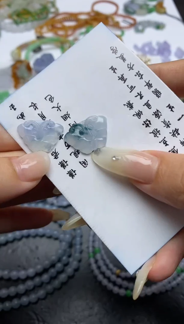 定制翡翠未镶嵌翡翠毛货~