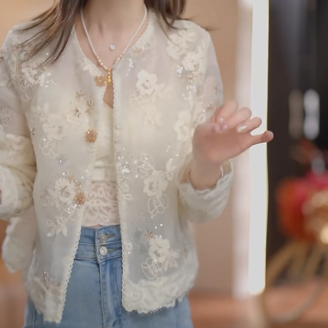 设计感重工蕾丝绣花轻奢开衫外套女2025春季新款时尚圆领长袖上衣