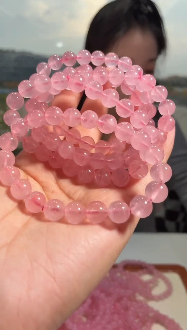 未镶嵌手链水晶8.8-9m马达加斯加粉水晶手链多样性发一